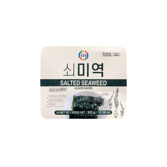 35037 쇠미역(곰피) 트레이 30/300g FZN SALTED SEAWEED(TRAY)